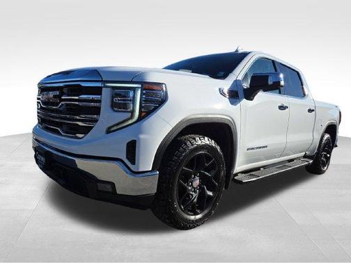 Summit White 2024 GMC Sierra 1500 SLT