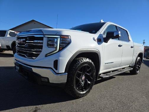 Summit White 2024 GMC Sierra 1500 SLT