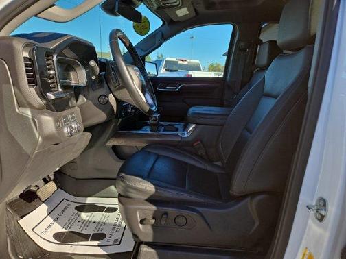 Summit White 2024 GMC Sierra 1500 SLT