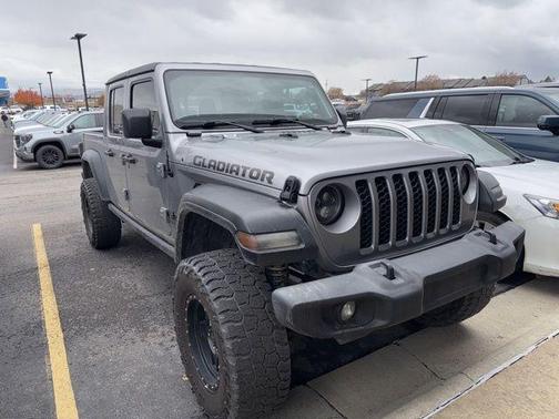2020 Jeep Gladiator Sport