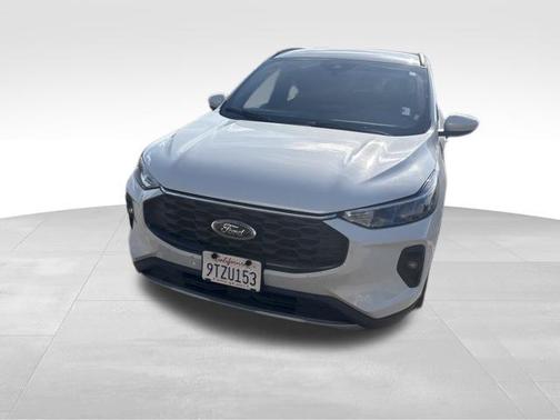 Silver Metallic 2025 Ford Escape ST-Line Select