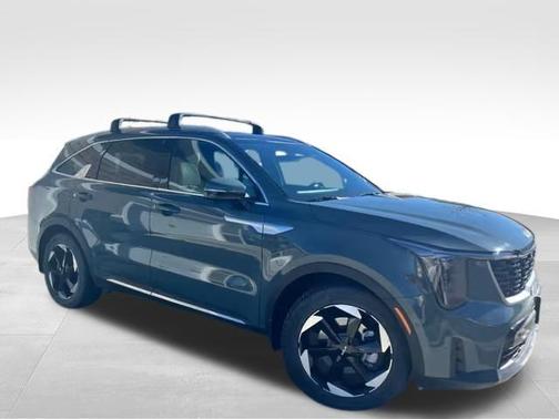 Green 2025 Kia Sorento Hybrid SX Prestige