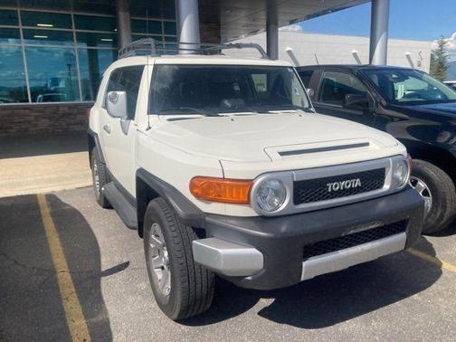2014 Toyota FJ Cruiser Base