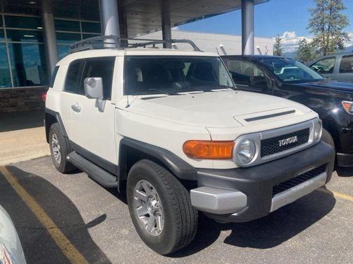2014 Toyota FJ Cruiser Base