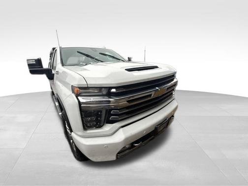 Summit White 2022 Chevrolet Silverado 3500 High Country