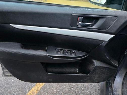 2014 Subaru Legacy 2.5i Premium