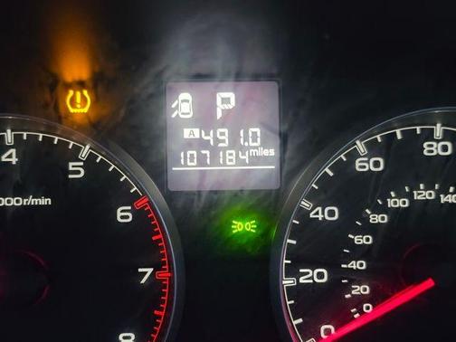 2014 Subaru Legacy 2.5i Premium