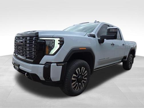 Glacier White 2026 GMC Sierra 3500 Denali Ultimate