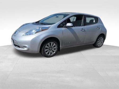 Brilliant Silver 2016 Nissan Leaf S