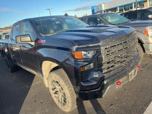 2023 Chevrolet Silverado 1500 Custom Trail Boss