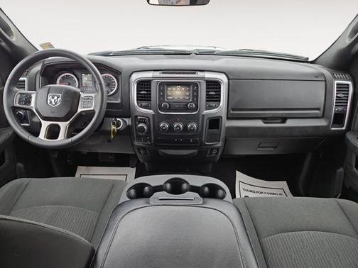 2024 RAM 1500 Classic SLT