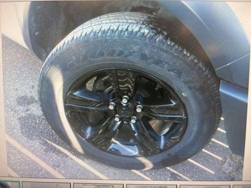 2024 RAM 1500 Classic SLT