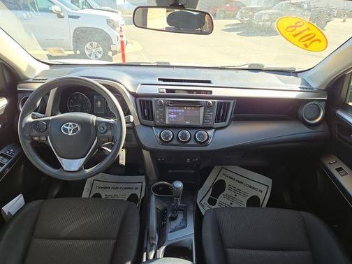 Super White 2018 Toyota RAV4 LE