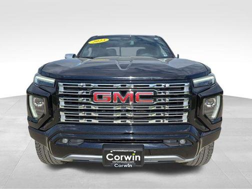 Onyx Black 2023 GMC Canyon Denali