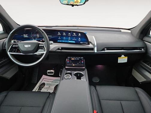 2026 Cadillac VISTIQ Sport