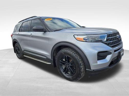 Iconic Silver Metallic 2020 Ford Explorer XLT