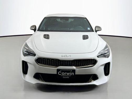 2022 Kia Stinger GT-Line
