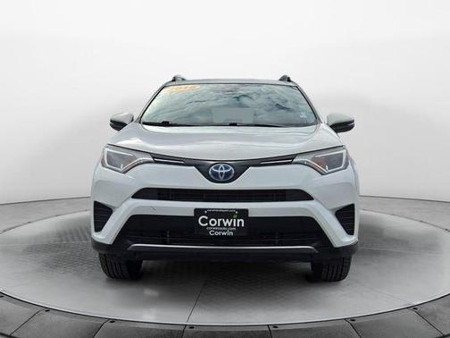 2018 Toyota RAV4 Hybrid XLE