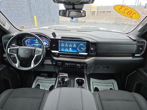 2023 Chevrolet Silverado 1500 LT Trail Boss