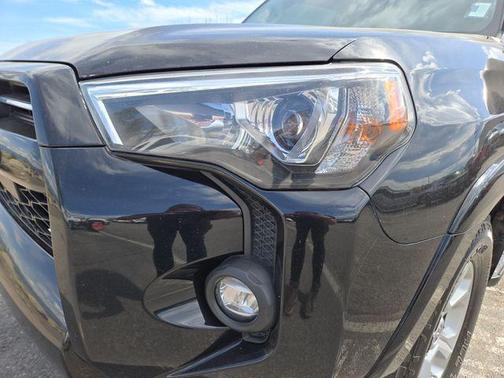 Midnight Black Metallic 2021 Toyota 4Runner SR5 Premium