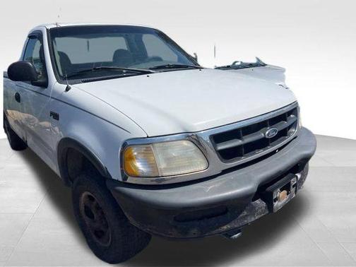 Oxford White Clearcoat 1997 Ford F-150