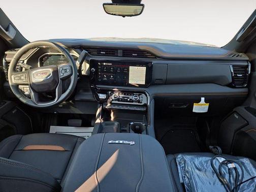 2025 GMC Sierra 3500 AT4