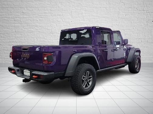 Reign 2026 Jeep Gladiator Mojave 4x4