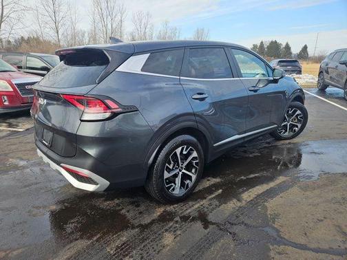 2024 Kia Sportage EX