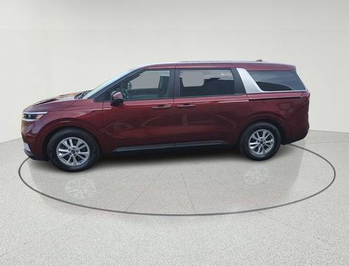 2023 Kia Carnival LX