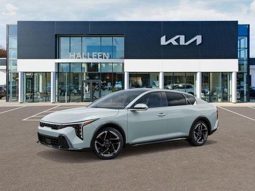 2025 Kia K4 GT-Line