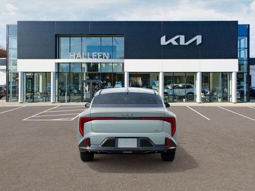 2025 Kia K4 GT-Line