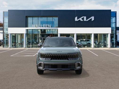 Green 2027 Kia Seltos X-Line