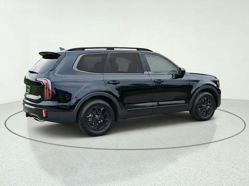 Ebony Black 2025 Kia Telluride SX-Prestige X-Pro