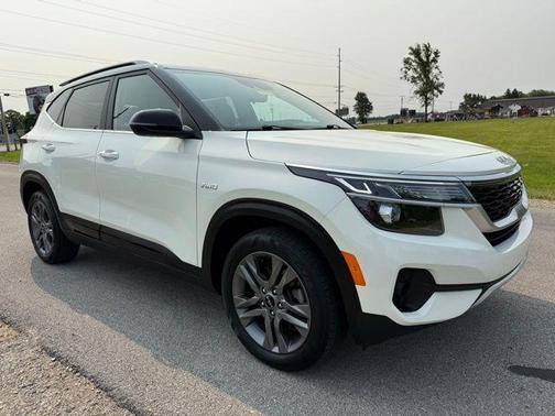 2022 Kia Seltos S