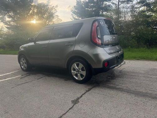 2017 Kia Soul Base