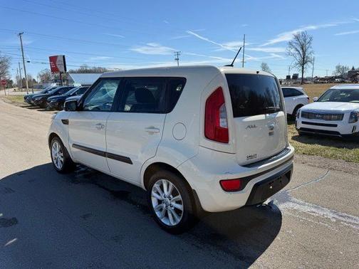 2013 Kia Soul +