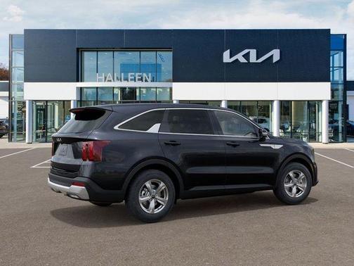 2025 Kia Sorento LX