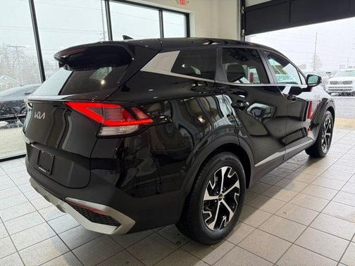 2023 Kia Sportage EX