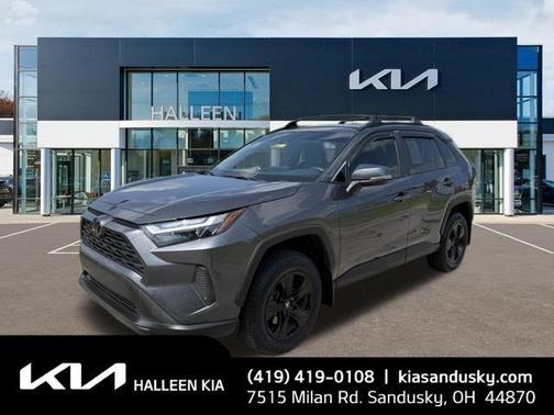 2024 Toyota RAV4 XLE