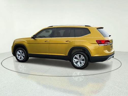 Kurkuma Yellow Metallic 2018 Volkswagen Atlas 3.6L SE