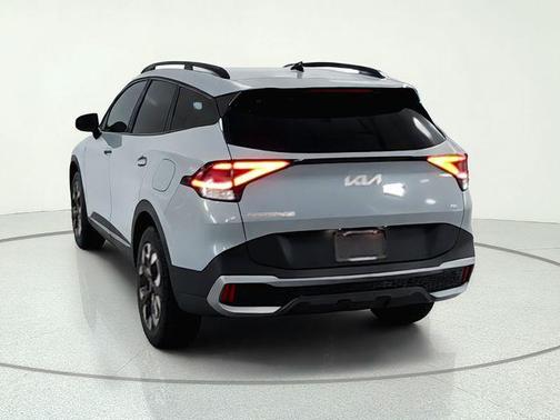 Wolf Gray 2023 Kia Sportage X-Line