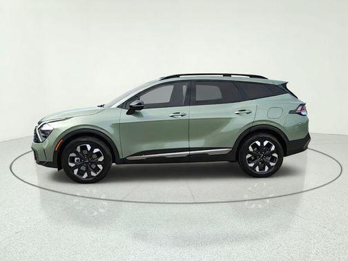 Jungle Green 2023 Kia Sportage X-Line