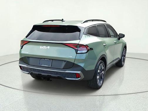 Jungle Green 2023 Kia Sportage X-Line