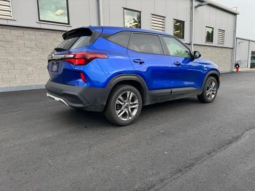 2023 Kia Seltos LX