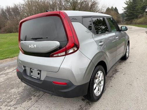 2022 Kia Soul LX