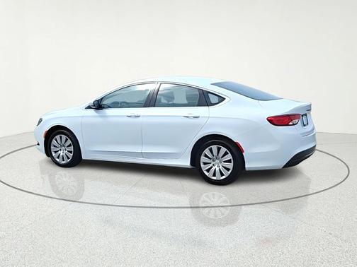 2015 Chrysler 200 LX