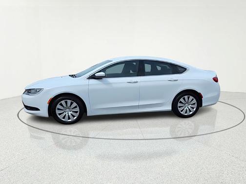 2015 Chrysler 200 LX