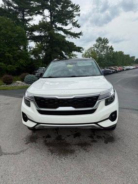 2023 Kia Seltos S