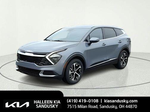 Everlasting Silver 2023 Kia Sportage EX