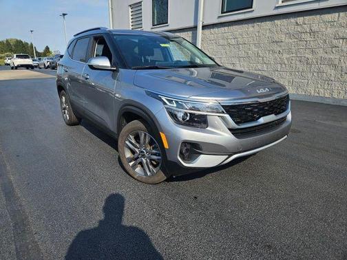 2023 Kia Seltos S